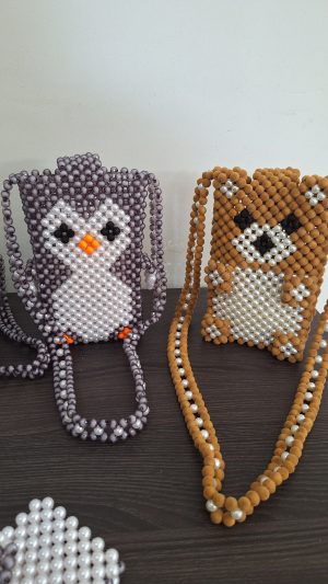 Porta celular bichinhos